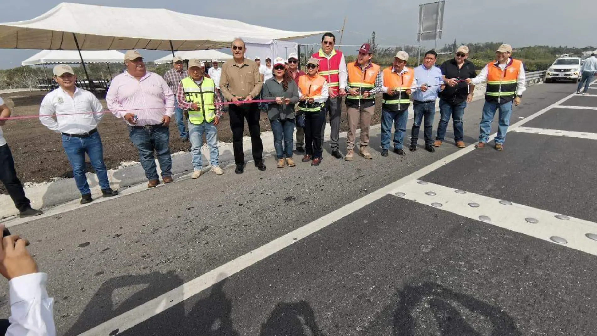 Inauguran carretera Ozuluama-Tampico